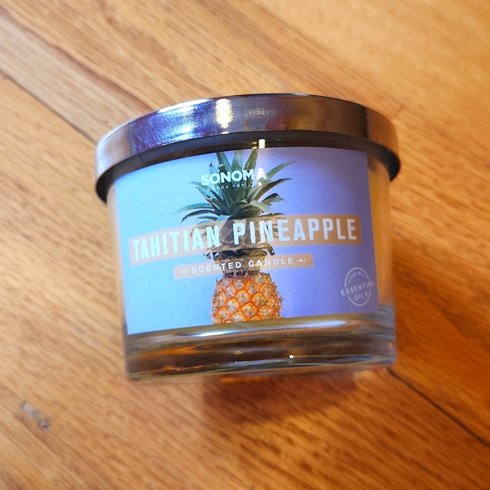 Pineapple new candle